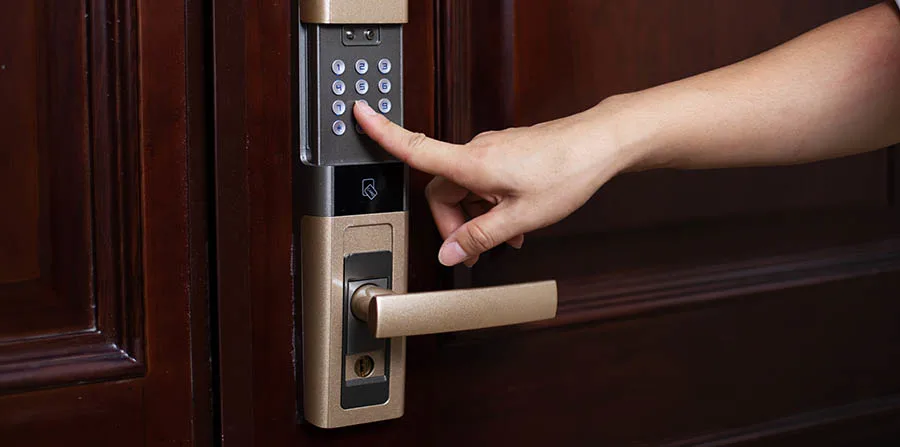 Smart Lock with Keypad - Smaller