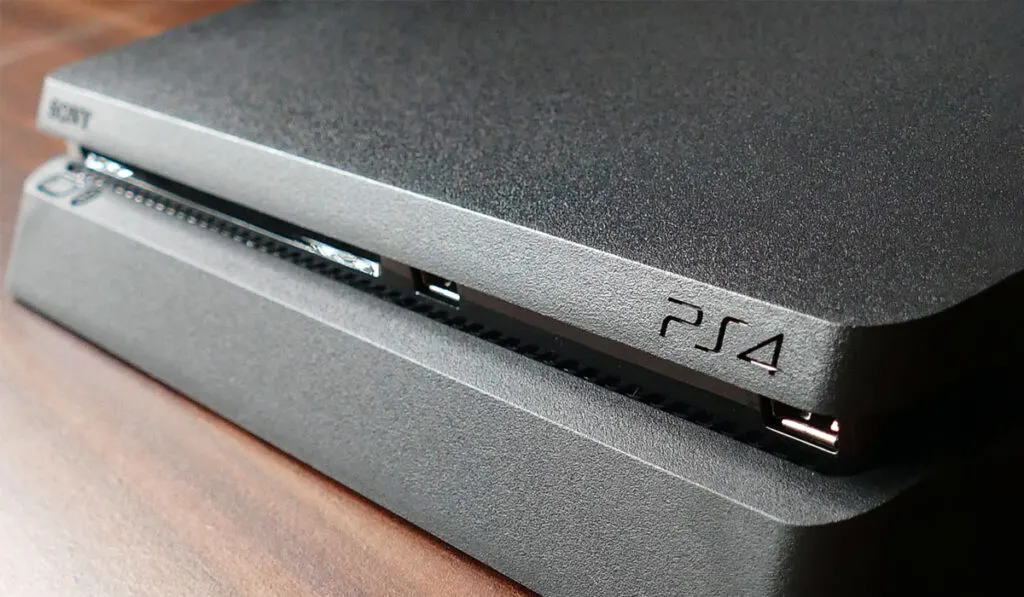 PS4 Close Up