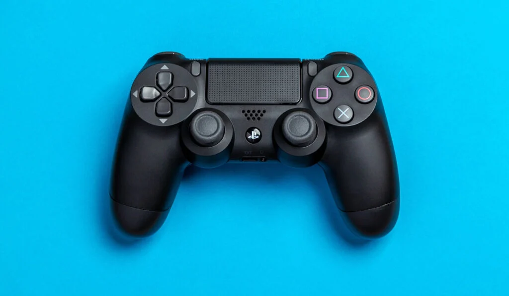 PS4 Controller