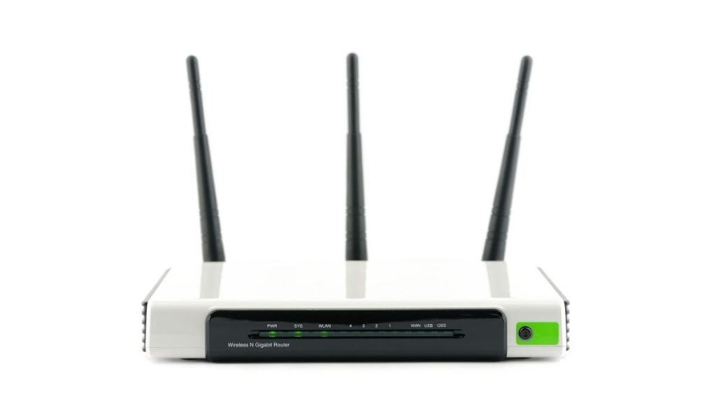 Wireless gigabit broadband router