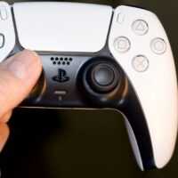Close-Up on The New control of Playstation