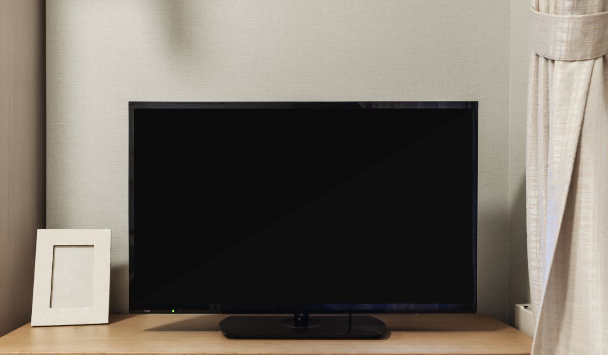 10 Quick Ways To Fix A Hisense TV That Won't Turn On Sorta Techy