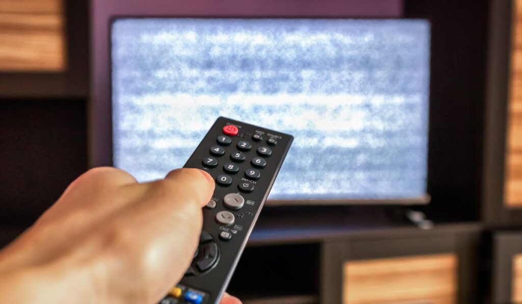 TV remote control interference on screen television set 