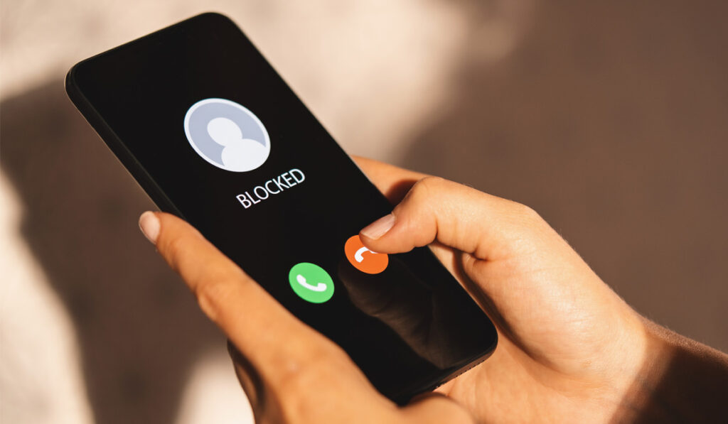 Blocked phone number on incoming call