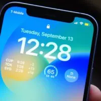 Iphone battery in yellow