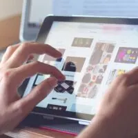 Using Web on iPad