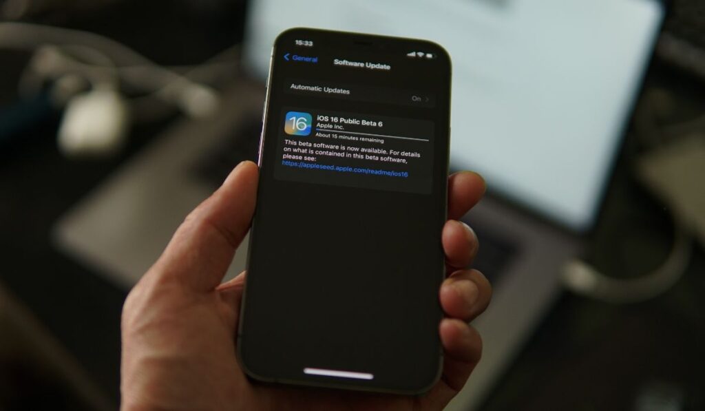 iPhone 12 Pro updating to iOS 16 Beta